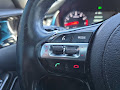 2017 Kia Cadenza Technology