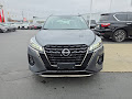 2022 Nissan Kicks SR
