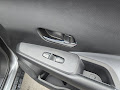 2022 Nissan Kicks SR
