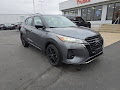 2022 Nissan Kicks SR