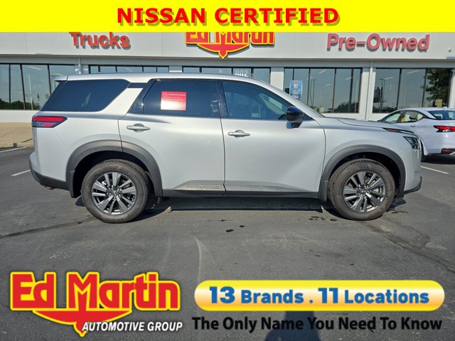 2023 Nissan Pathfinder S