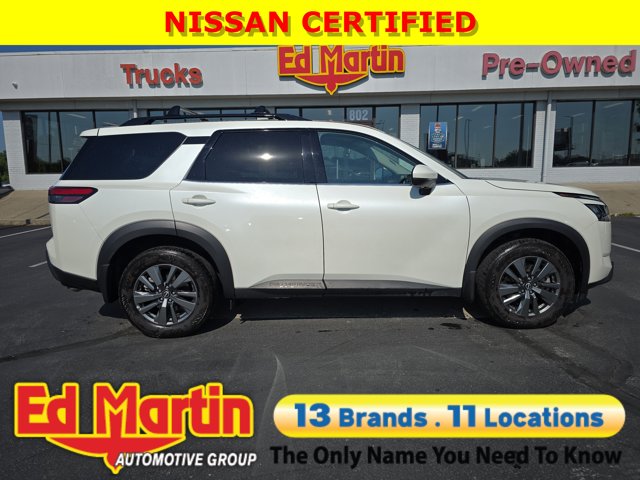 2024 Nissan Pathfinder SV