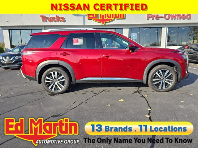 2023 Nissan Pathfinder Platinum