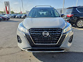 2022 Nissan Kicks SR