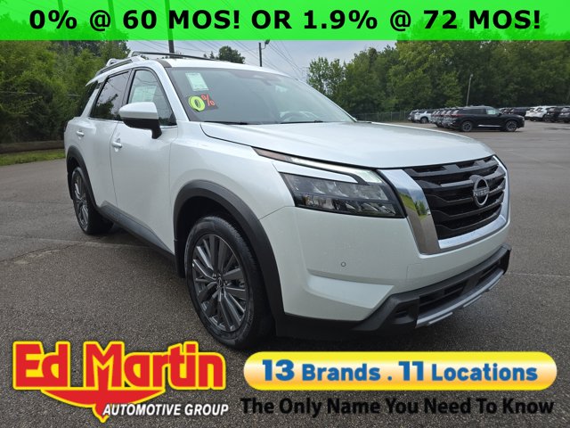 2025 Nissan Pathfinder SL