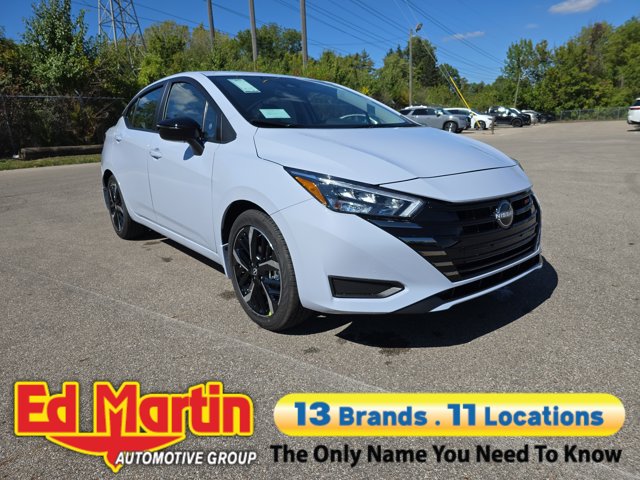 2025 Nissan Versa SR