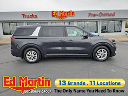 2023 Kia Carnival LX