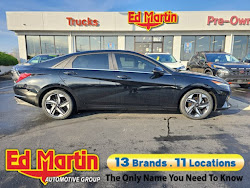 2022 Hyundai Elantra Limited