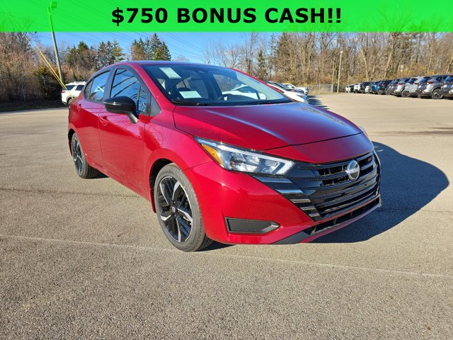 2025 Nissan Versa SR
