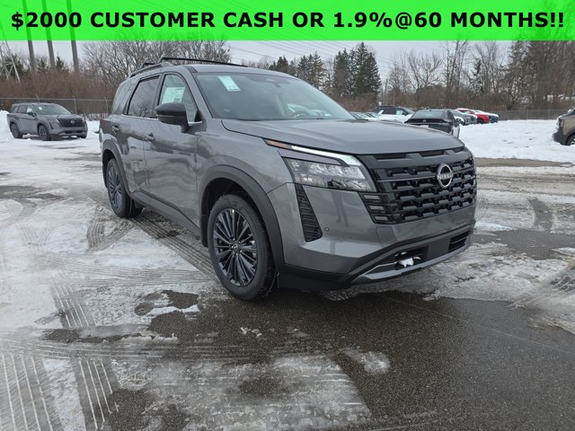 2026 Nissan Pathfinder SL