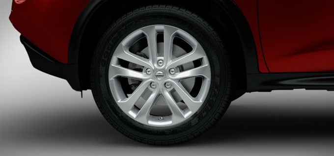 17 inch 5-split-spoke aluminum-alloy wheels